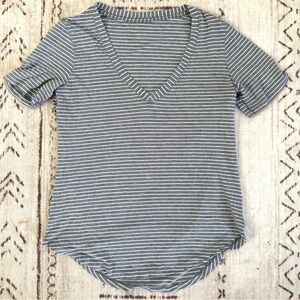 Lululemon Athletica Blue and White Ribbed Fitted Tee